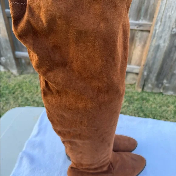 New Ashley Stewart Brown Over the Knee Boots - Picture 3 of 9